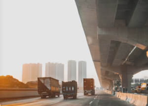 Read more about the article Cara Menjalankan Bisnis Distribusi yang Sukses di Indonesia