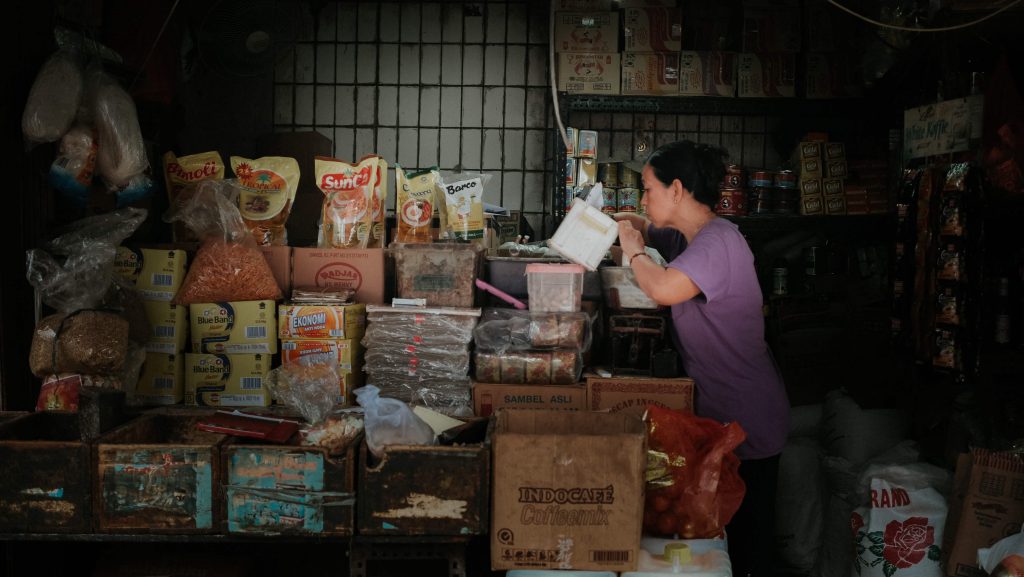 Read more about the article Why You Should Shift To Paperless for Your Logistic Operations